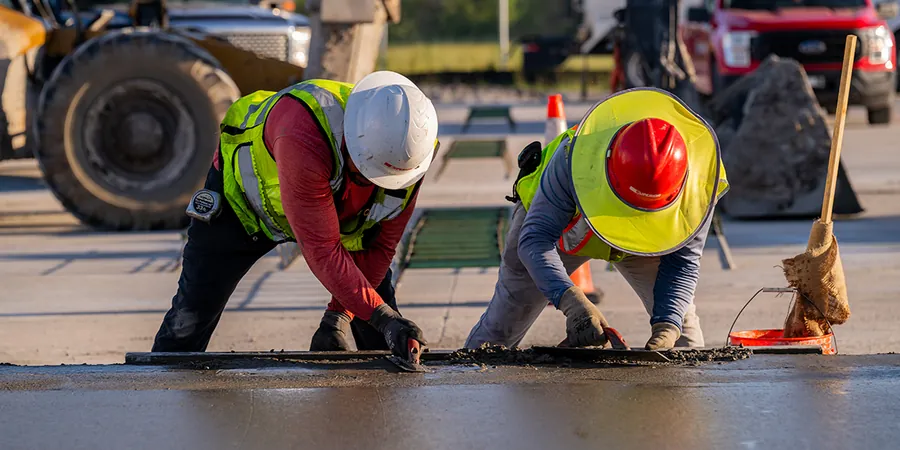 Rigid Pavement Design for Eugene Oregon: PCI and AASHTO Methods